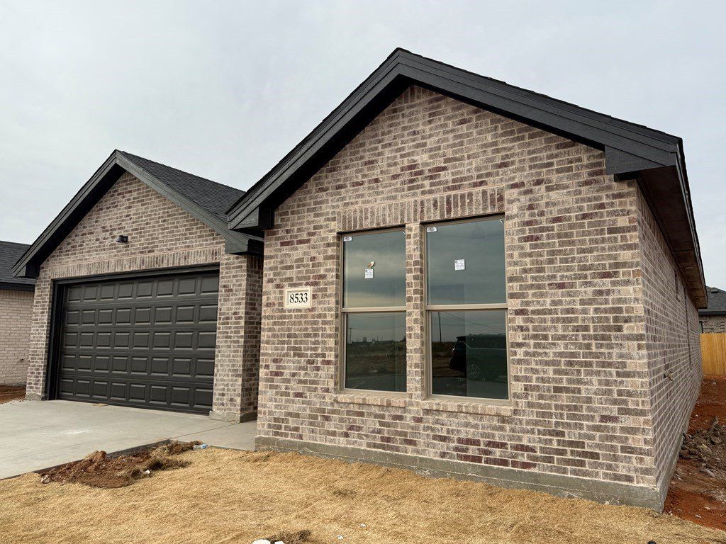 8533 Santa Isabella. Odessa, TX 79765