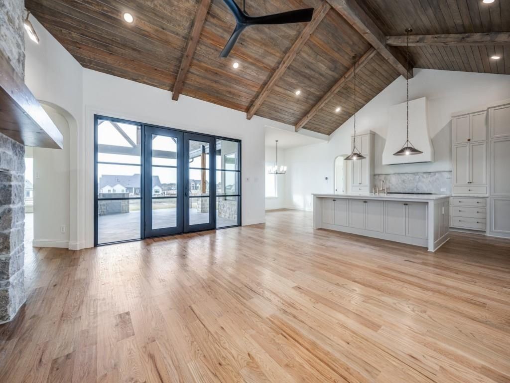 3301 Wellington Lane. Northlake, TX 76247