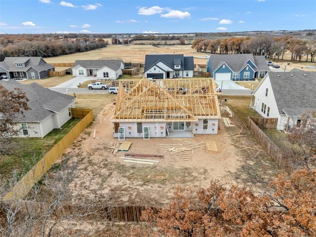 421 Redbud Lane. Tolar, TX 76476