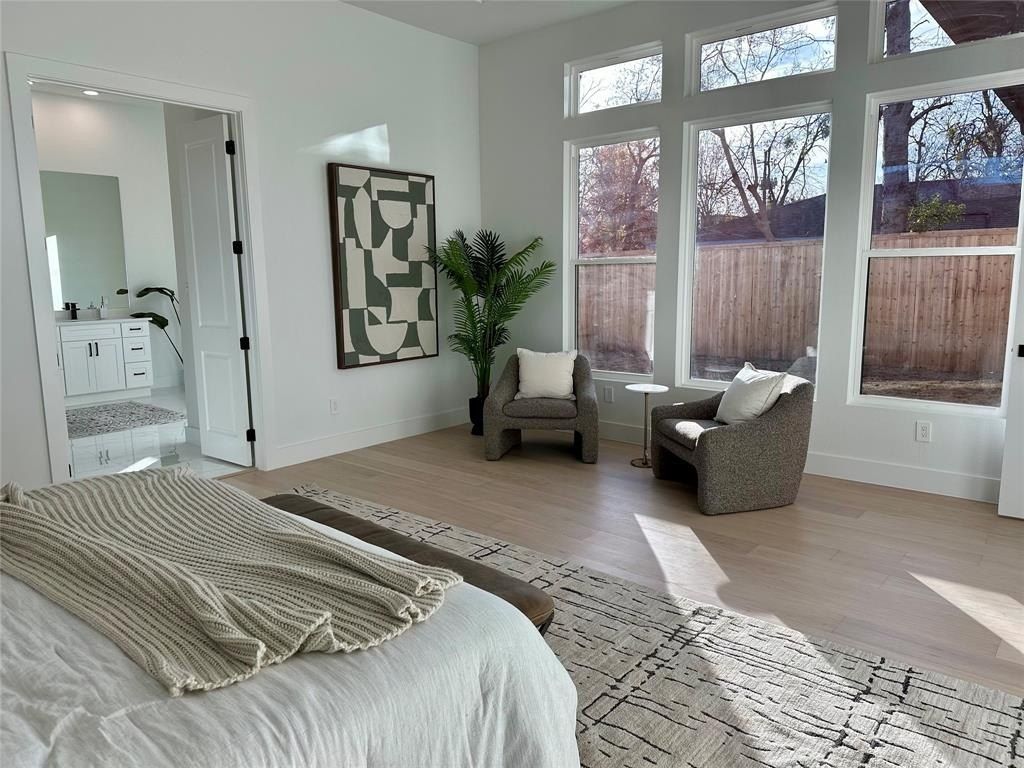 3754 Durango Drive. Dallas, TX 75220