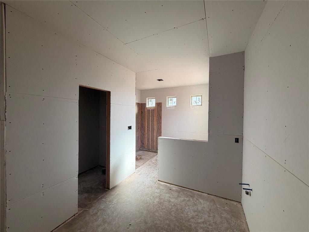 6430 Windmill Grass Lane. Abilene, TX 79606