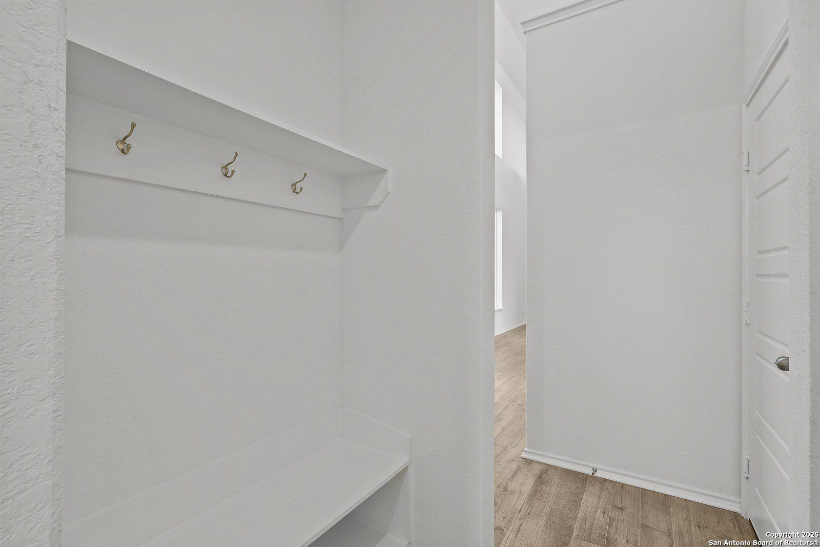 12341 Goulding. San Antonio, TX 78254