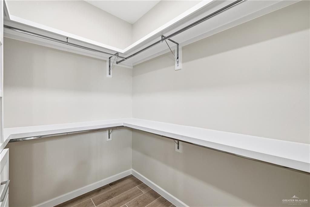 1217 E Evergreen Avenue. San Juan, TX 78589