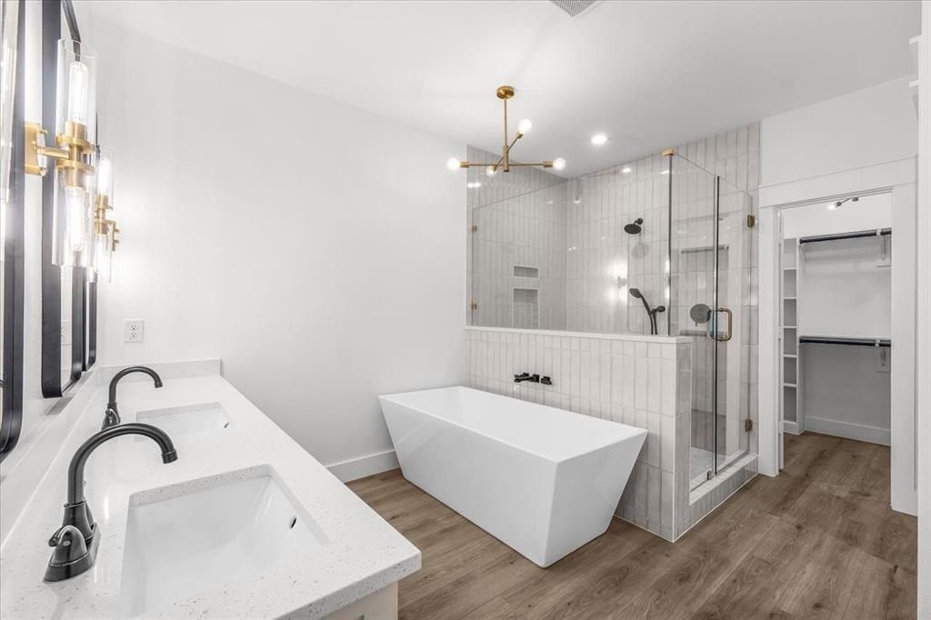 332 Hillcroft Road. Fort Worth, TX 76108