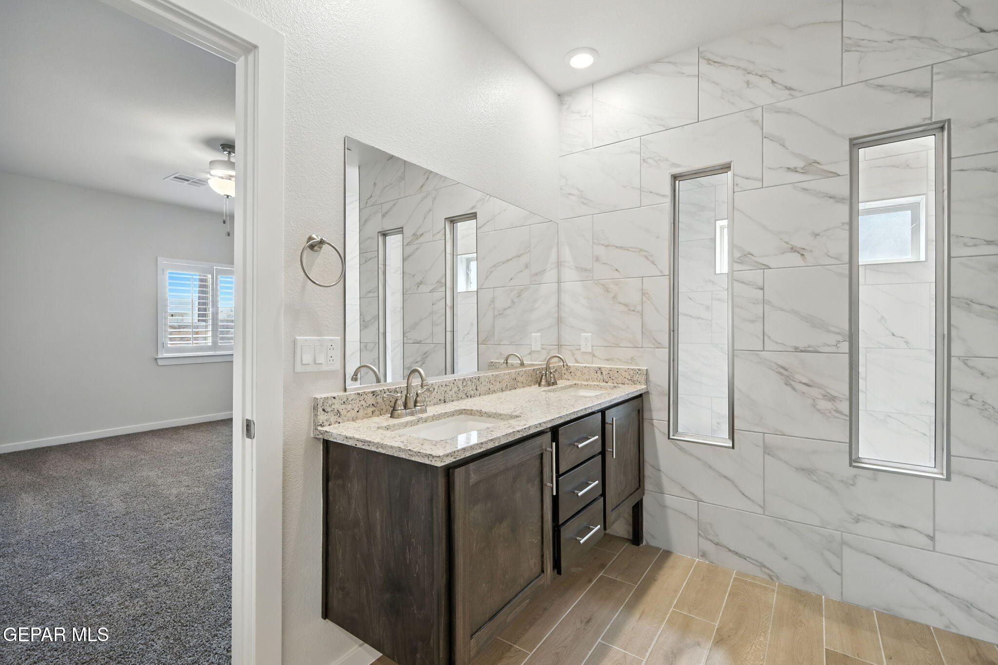 5760 Adamsville Avenue. El Paso, TX 79934