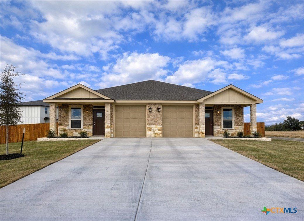 202 Adley Avenue. Copperas Cove, TX 76522