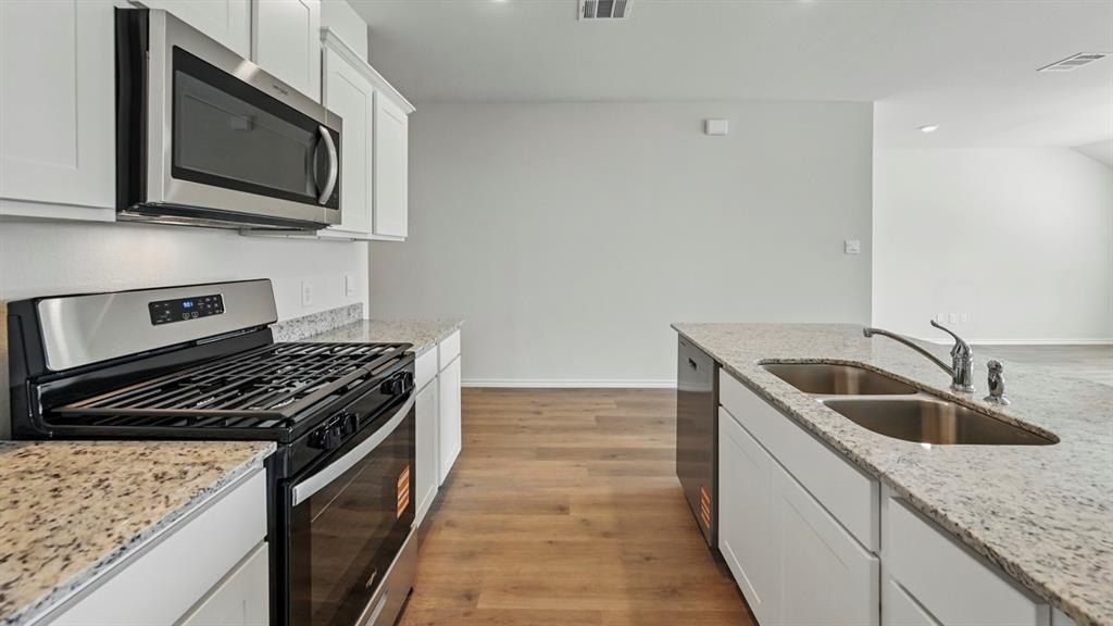 4617 Enclave Drive. Sanger, TX 76266