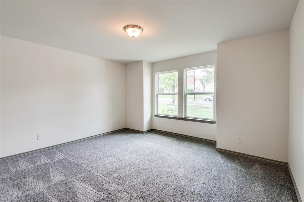 1438 E Waco Avenue. Dallas, TX 75216