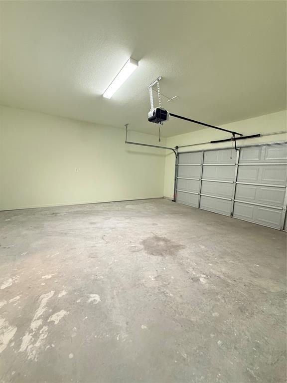 2864 Burchill Road. Fort Worth, TX 76105