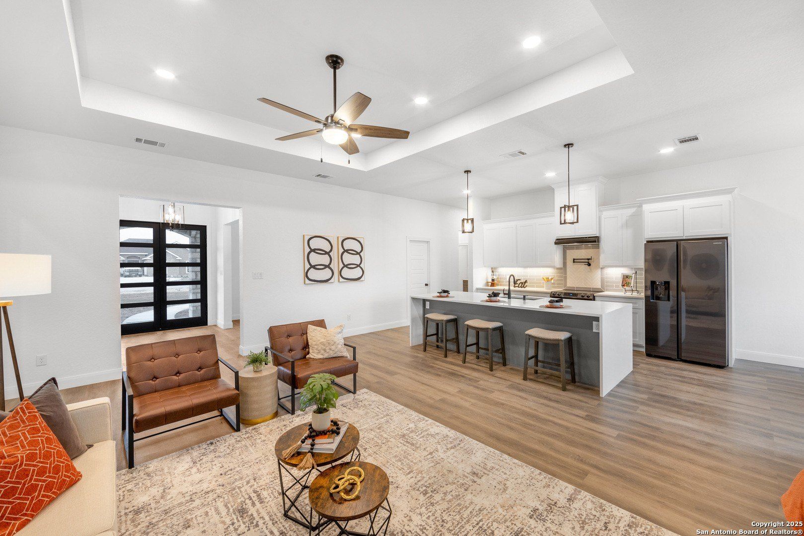 170 Pine Valley. La Vernia, TX 78121