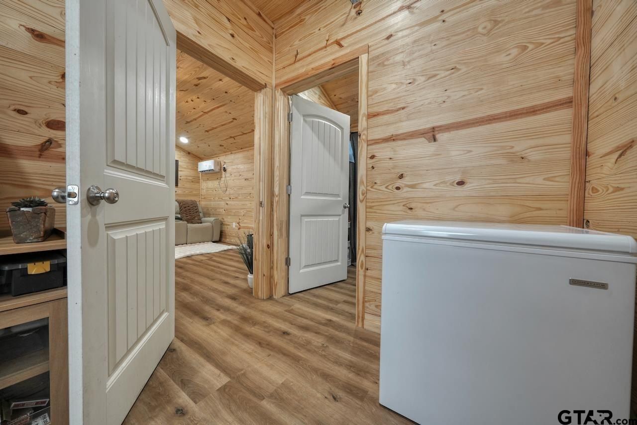 24773 Cr 460. Grand Saline, TX 75140