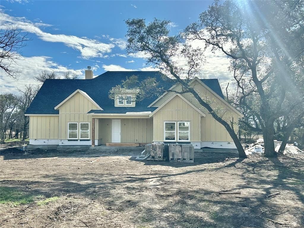 1003 Sabrina Court. Weatherford, TX 76085