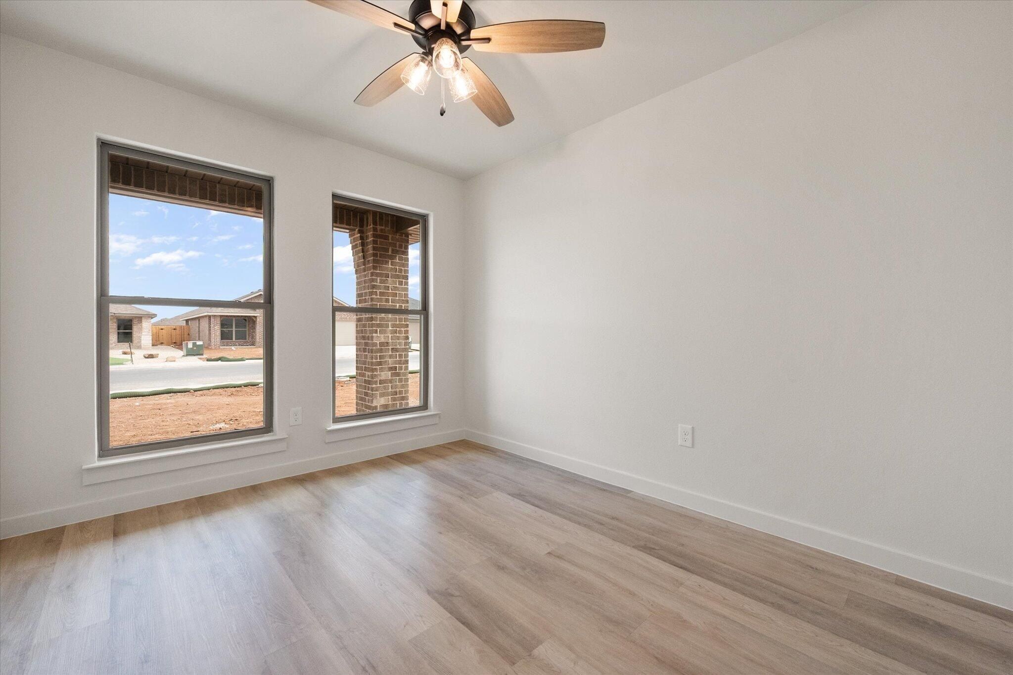 2407 Aberdeen Avenue. Wolfforth, TX 79382