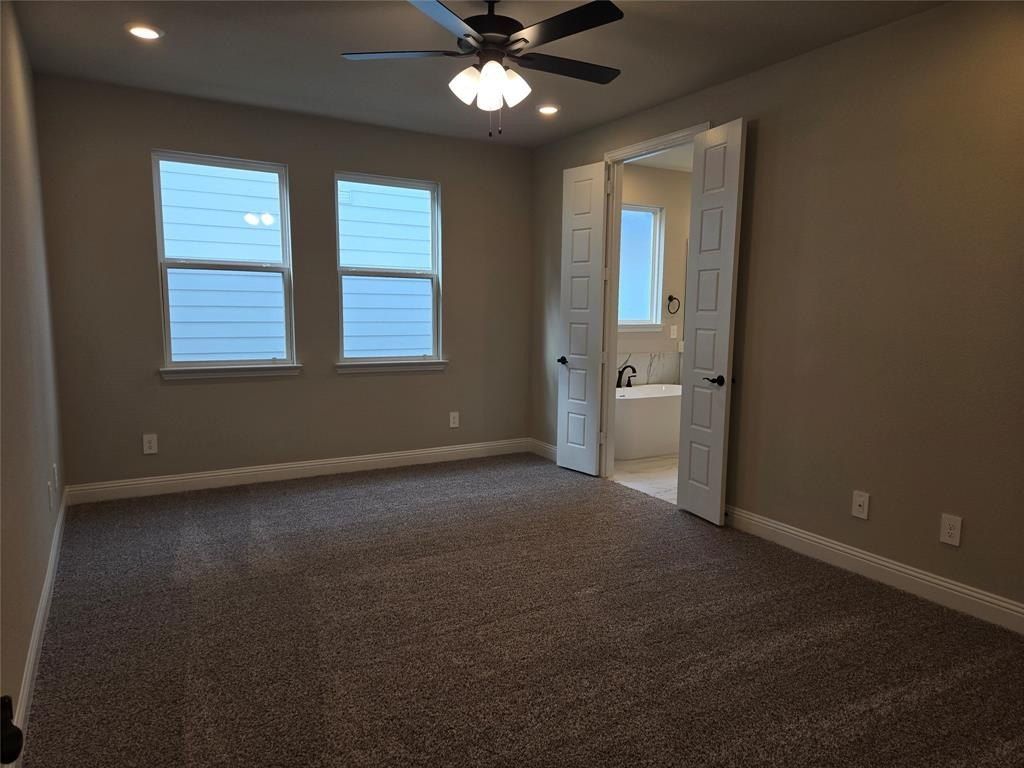 7225 Bayhill Lane. Rowlett, TX 75088