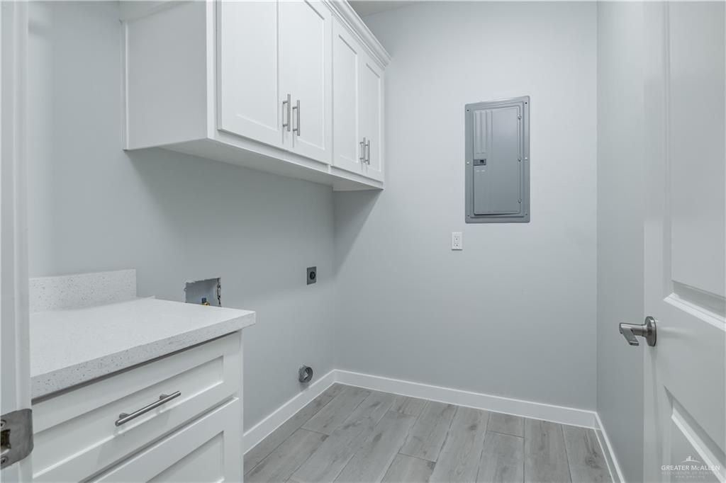 6514 N La Villita Street. Edinburg, TX 78542