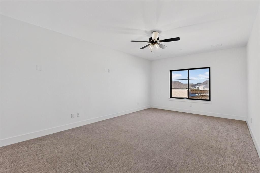 1770 Coopers Hawk Drive. Arlington, TX 76005