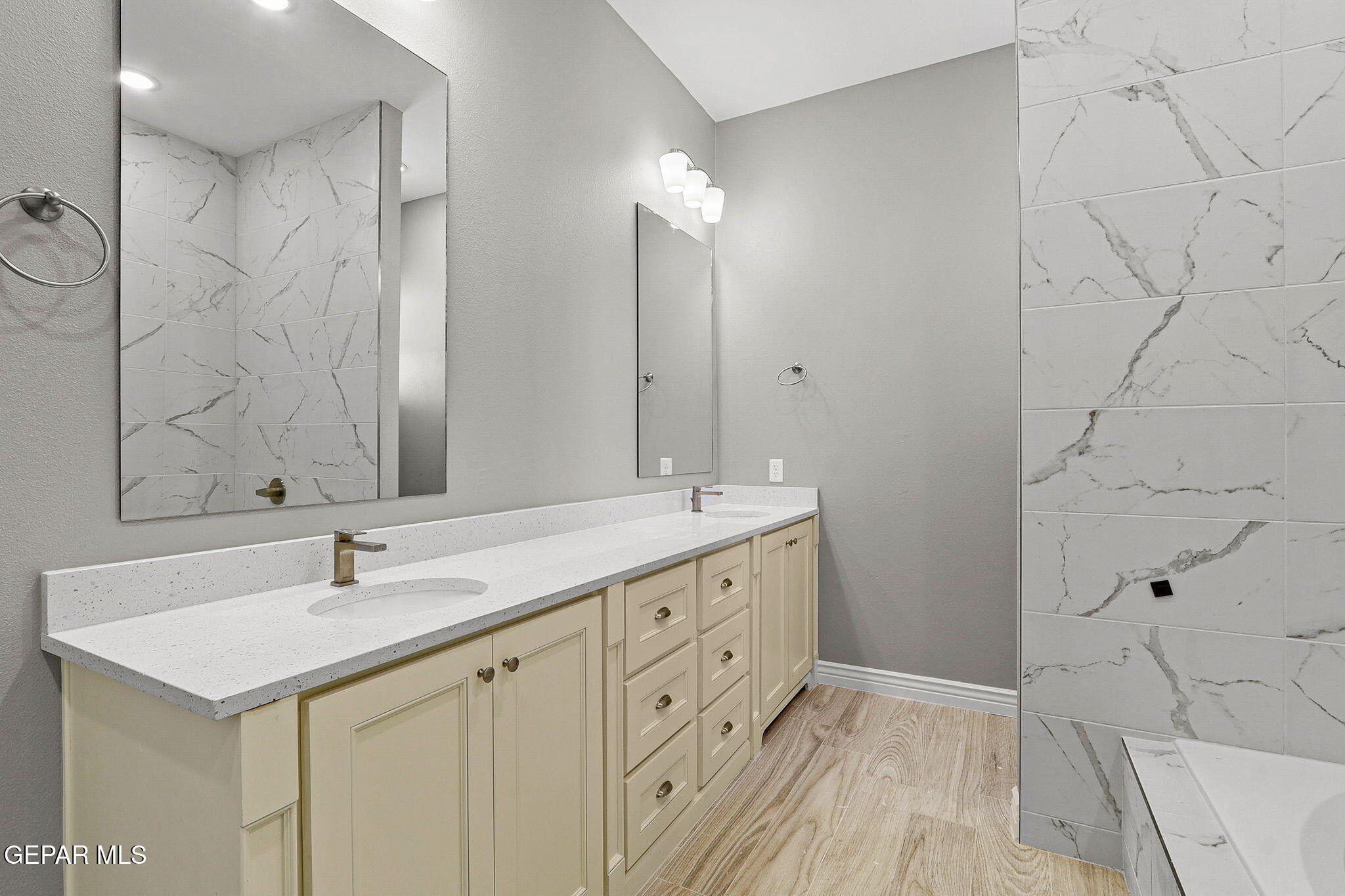 996 Willow River Drive. El Paso, TX 79932