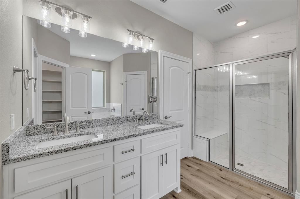 109 Hay Meadow Drive. Winona, TX 75792