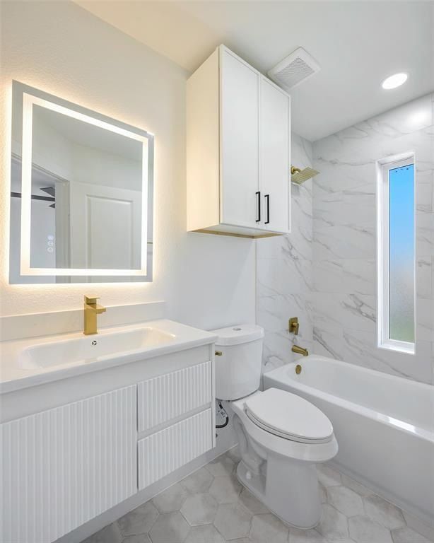 2302 Anderson Street. Dallas, TX 75215