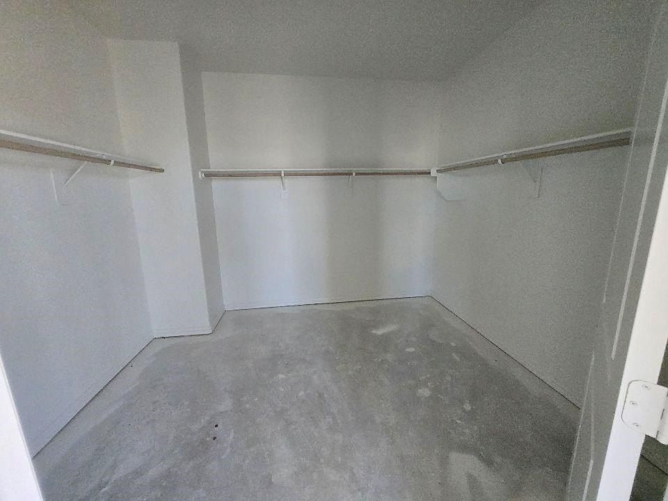 124 Hillview Trail. Decatur, TX 76234