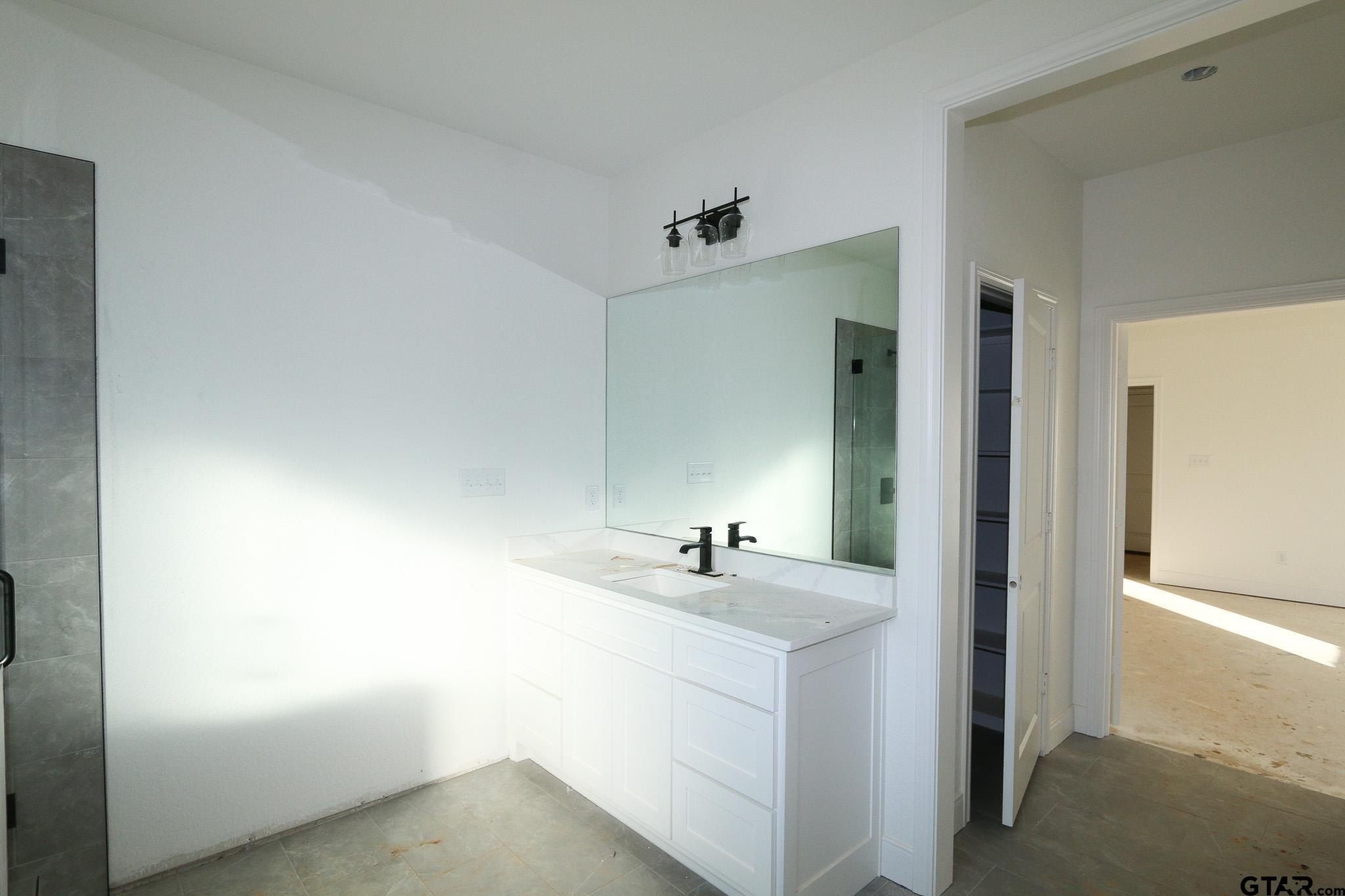 16503 Cooper Way. Tyler, TX 75703