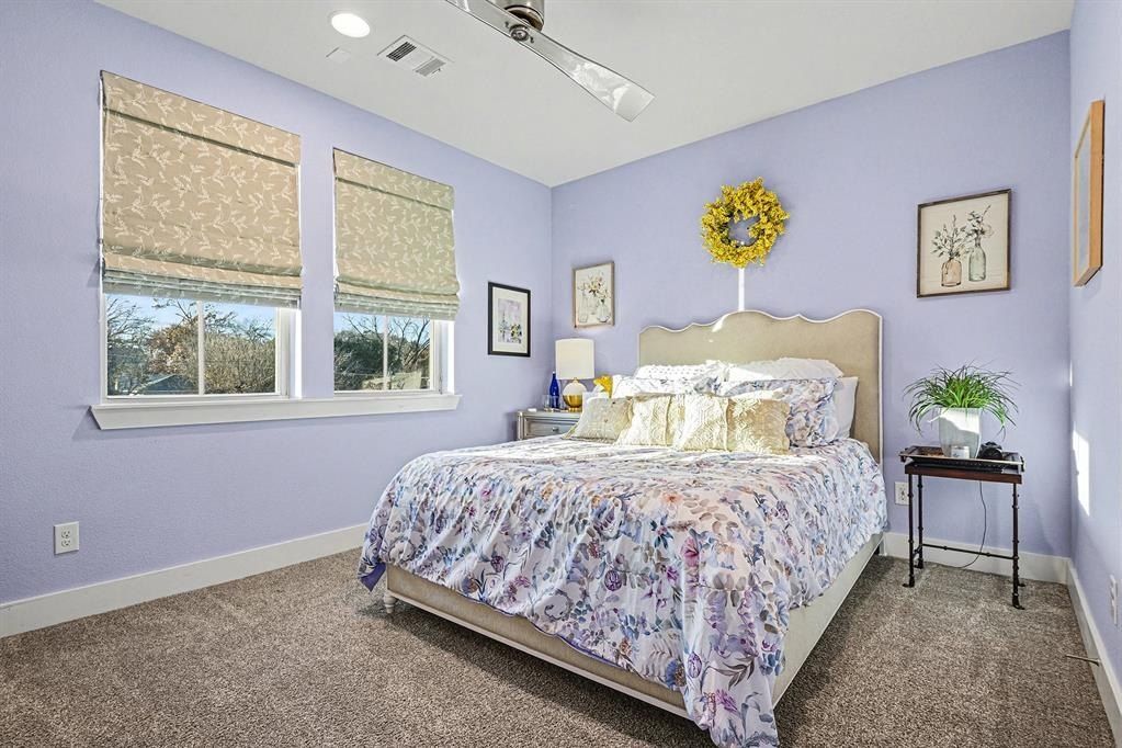 7011 Mistflower Lane. Dallas, TX 75231