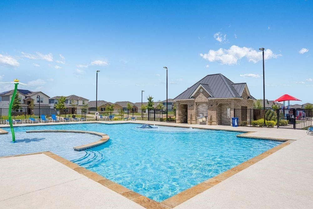 2777 Kyle Drive. Crandall, TX 75114