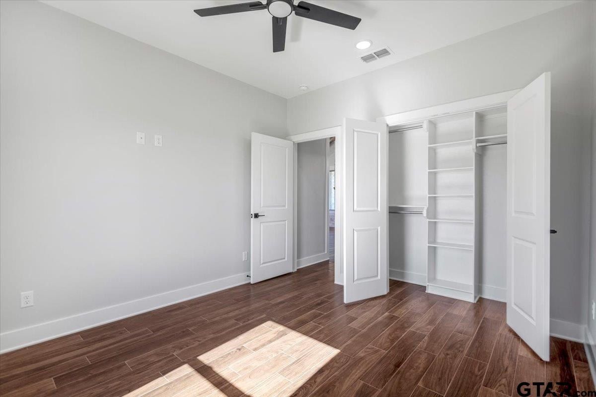 15516 Cr 434. Lindale, TX 75771