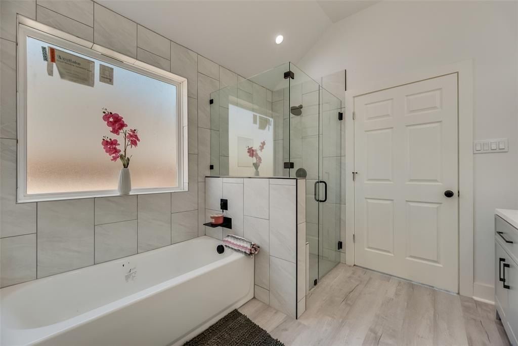 6031 Plum Dale Road. Dallas, TX 75241