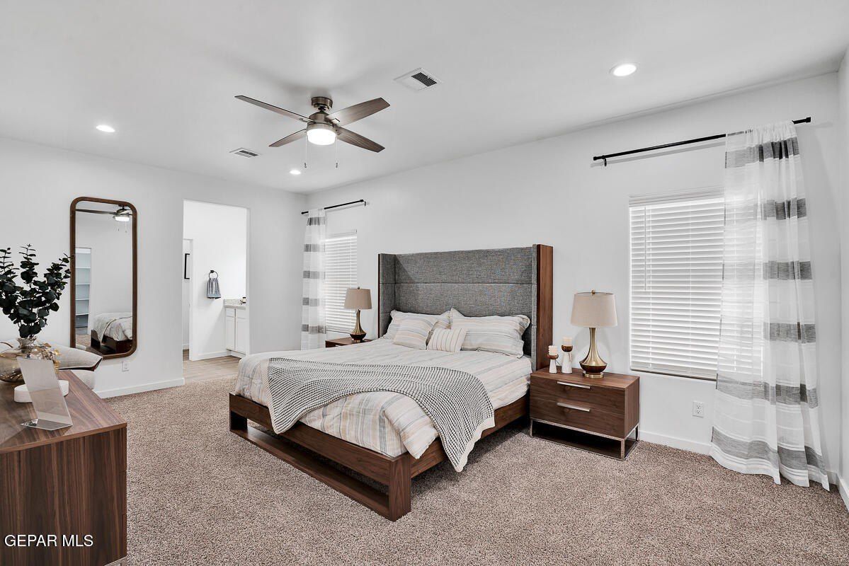 Fredericksberg Avenue. Horizon City, TX 79928