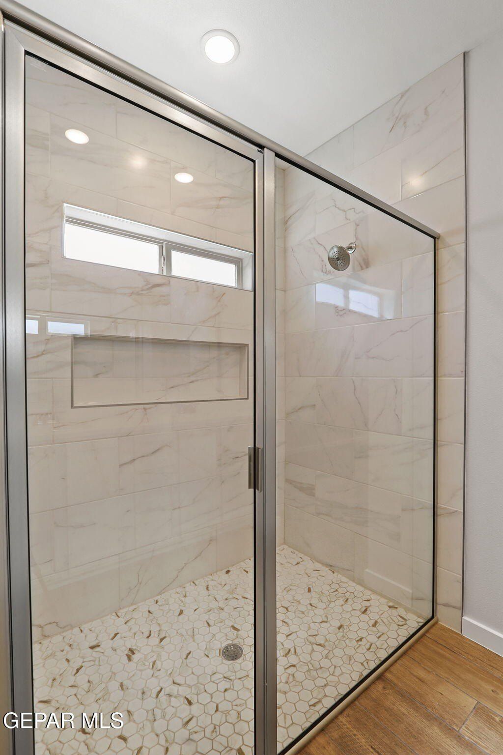 662 Davis Greenwood Court. Vinton, TX 79821