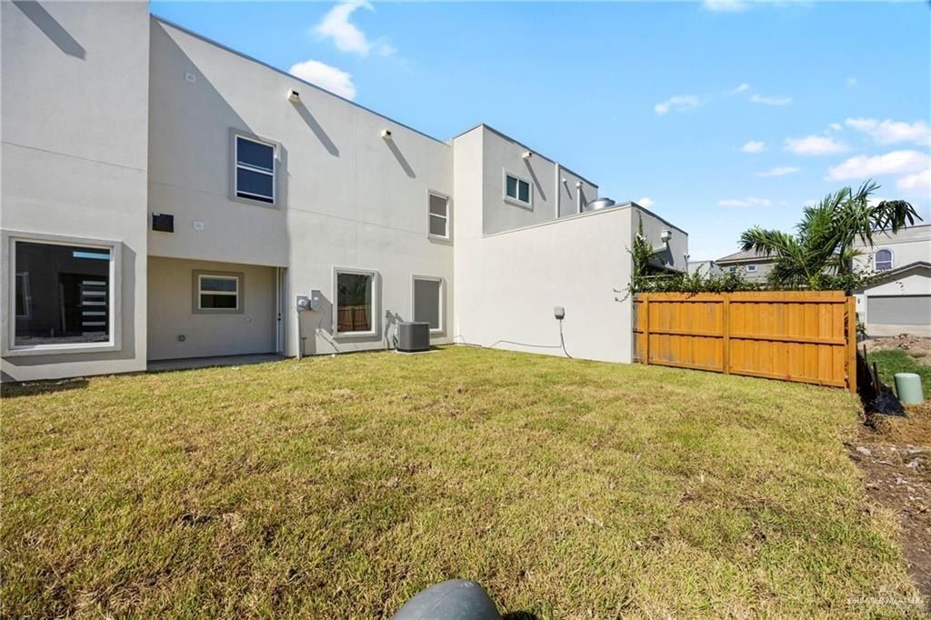 2203 Dorado Drive. Mission, TX 78573