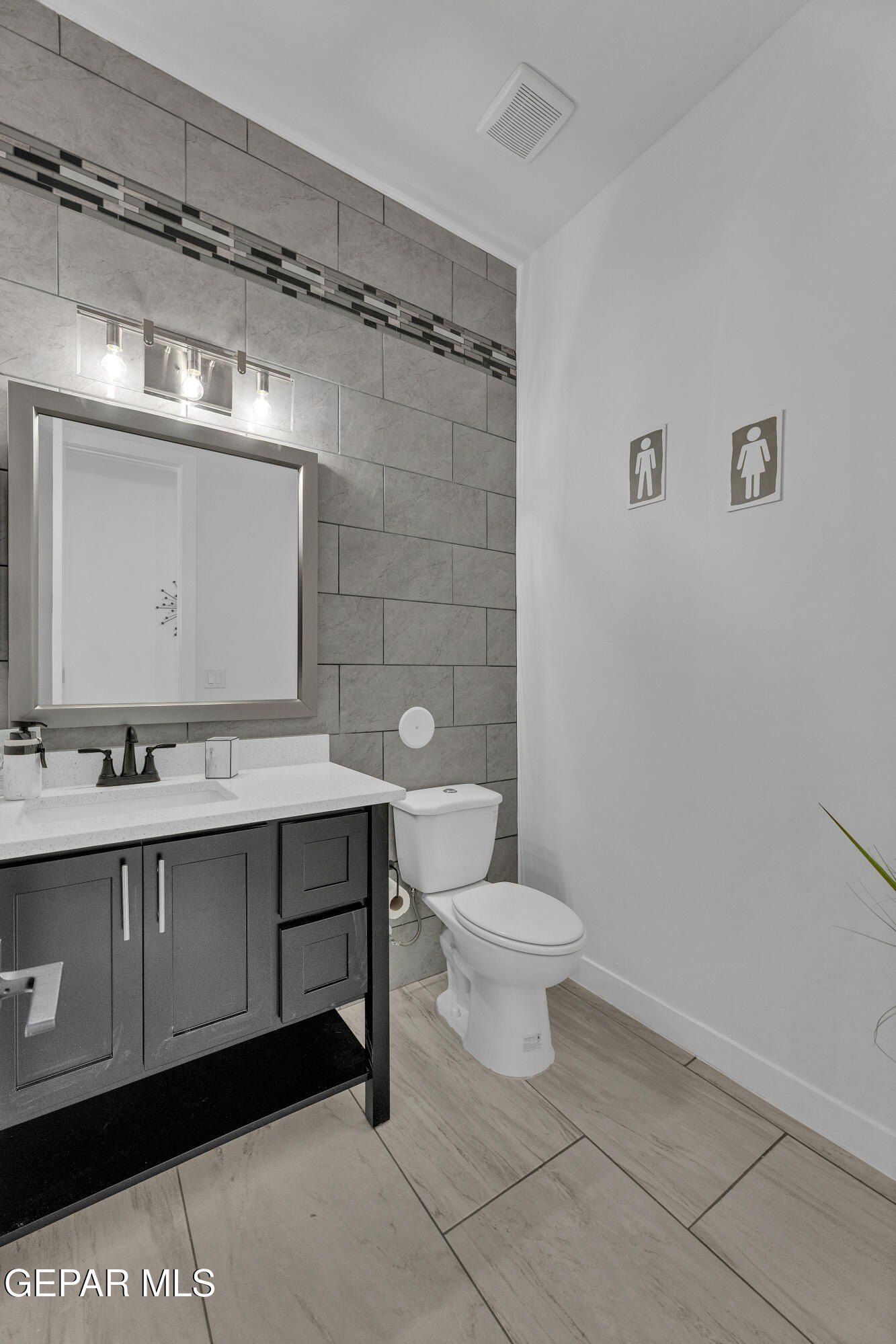 13014 Bucklebury. El Paso, TX 79928