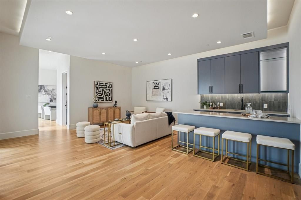 310 Shady Oaks Drive. Southlake, TX 76092