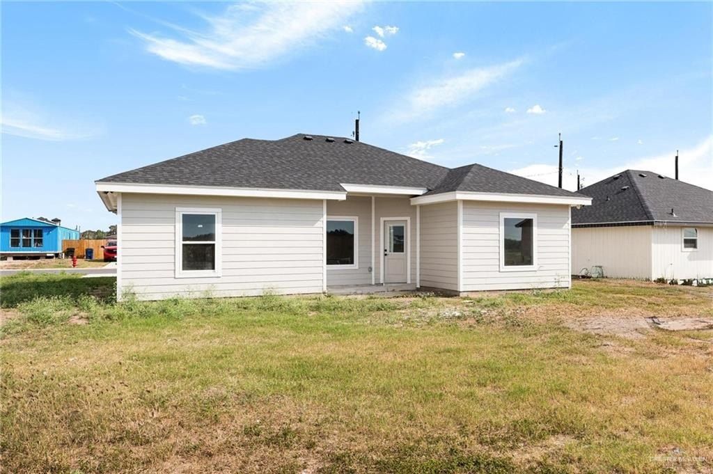 2342 Victoriano Street. Weslaco, TX 78596