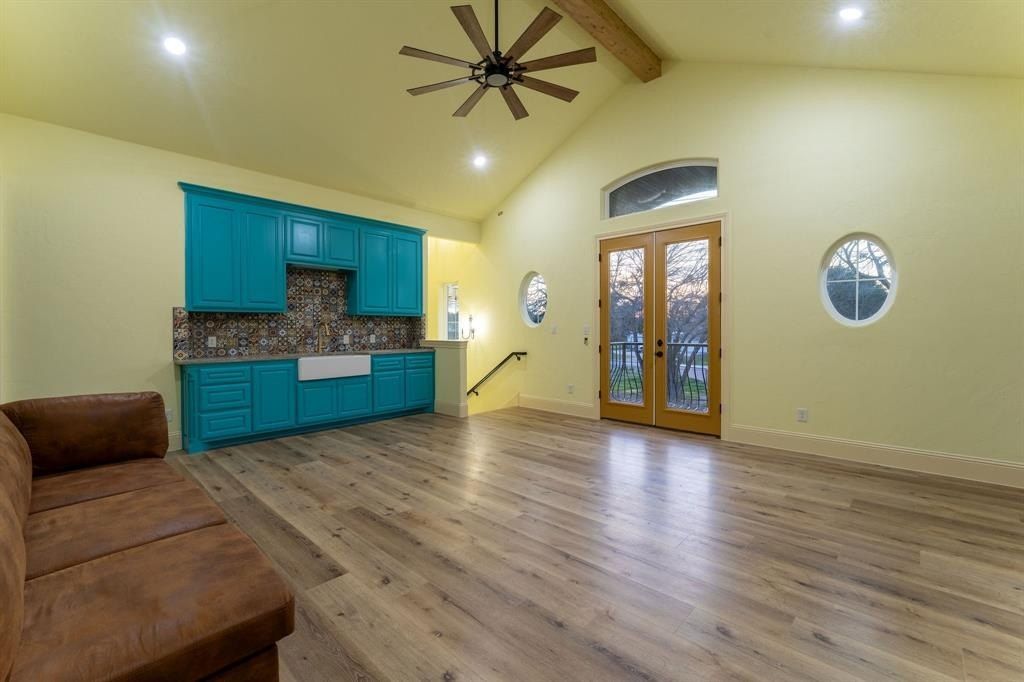 275 Highland Road. Springtown, TX 76082