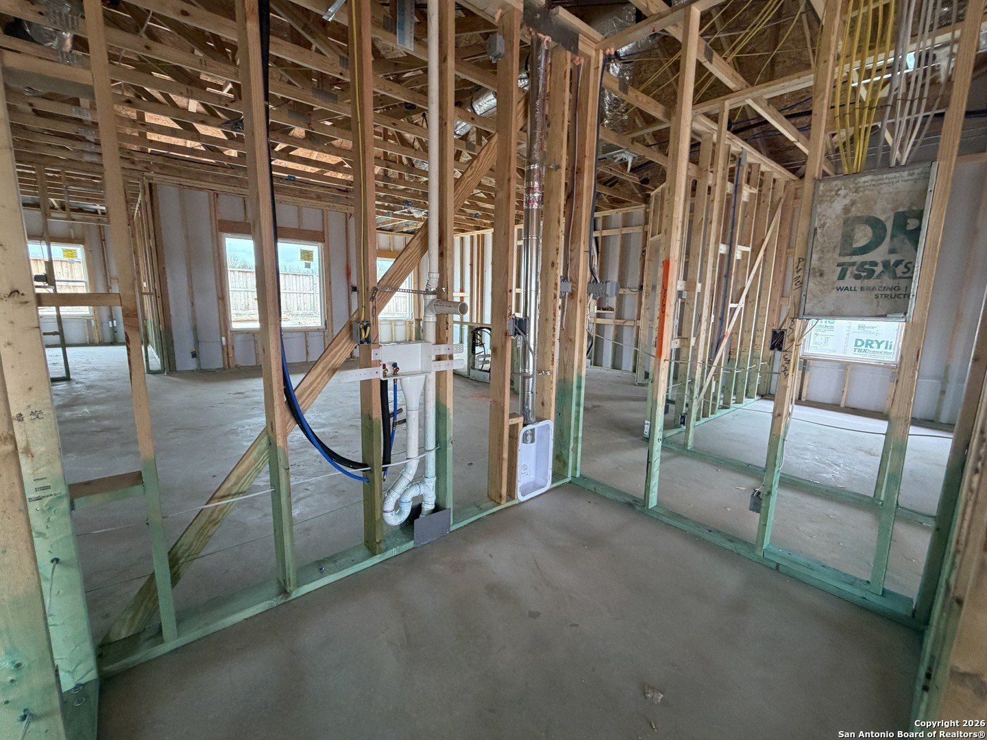 119 Peeps Ct. Adkins, TX 78101