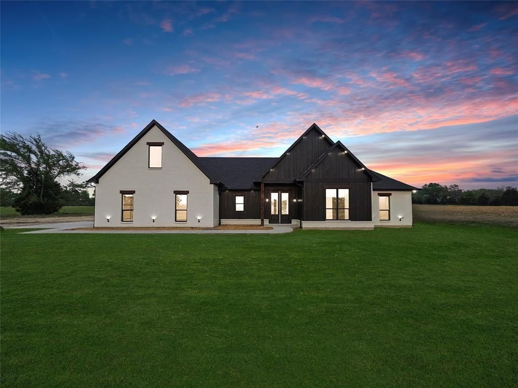 35857 Fm 47. Mabank, TX 75147