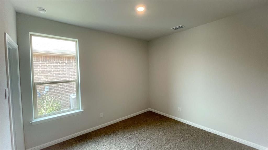 4324 Bower Hill Drive. Fort Worth, TX 76036