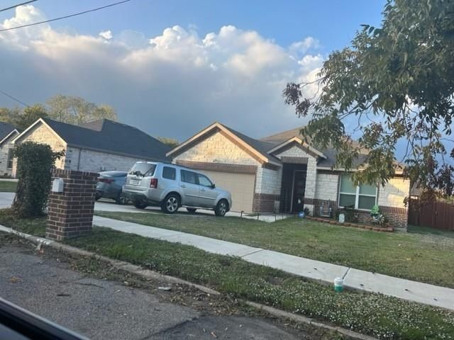 3830 Mcdougal Street. Greenville, TX 75401