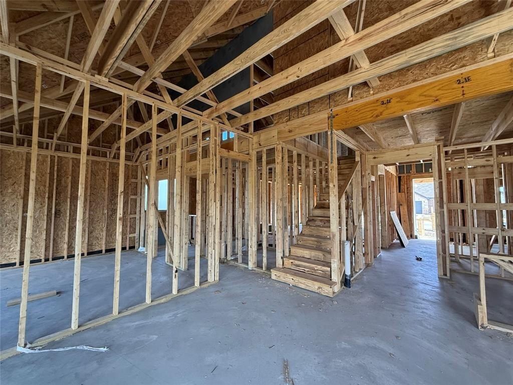 205 Comfort Drive. Godley, TX 76044