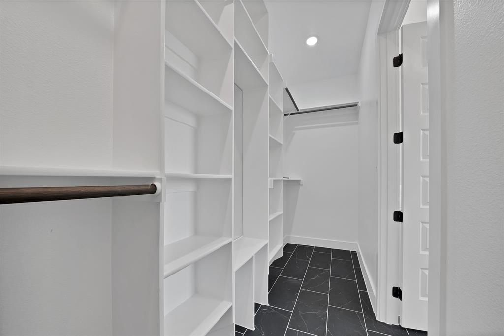 3089 Cr1076. Celeste, TX 75423