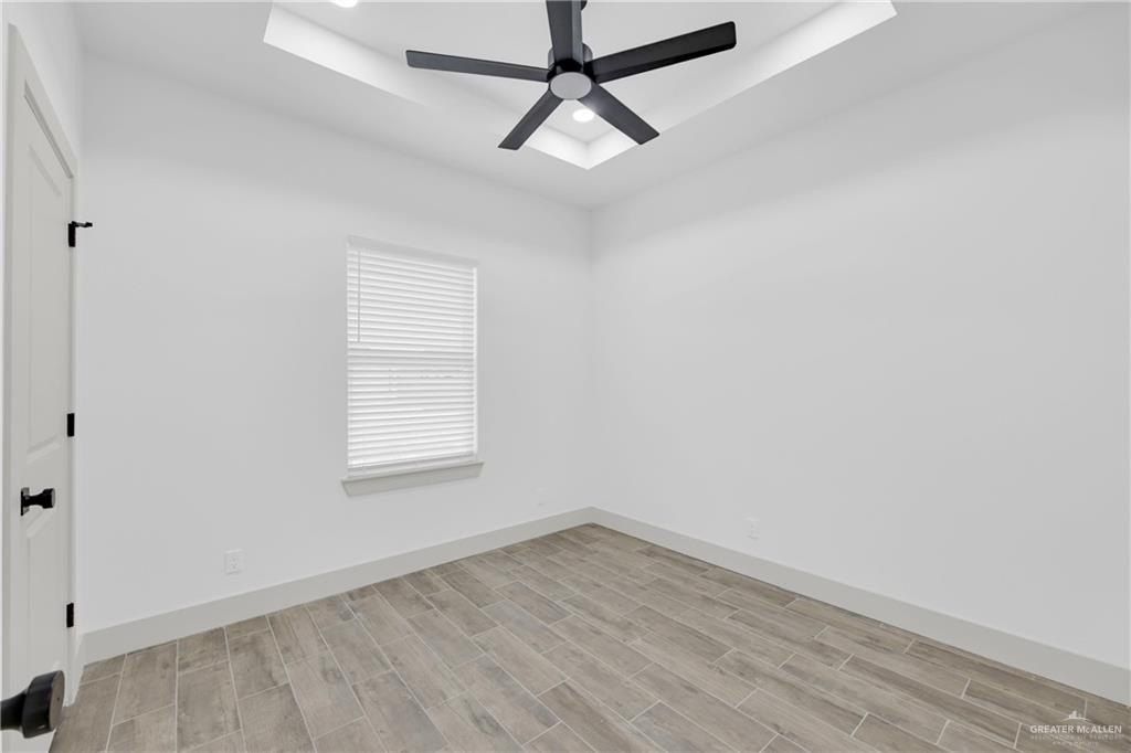 1117 E Costa Del Sol Avenue. Edinburg, TX 78542