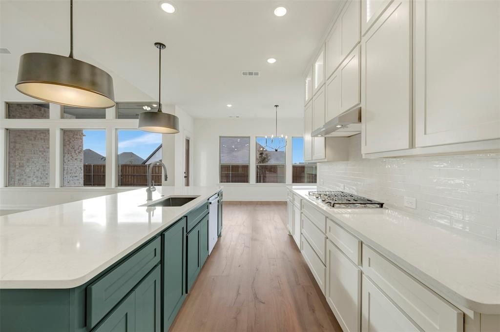 1059 Lookout Drive. Rockwall, TX 75087