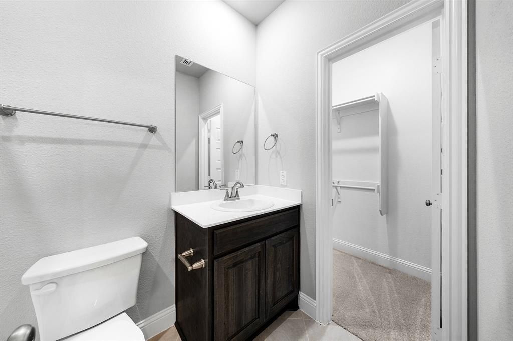 2131 Hollyberry. Sulphur Springs, TX 75482