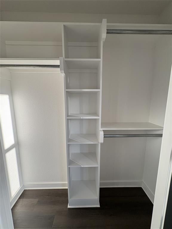 509 Giraud. Mineola, TX 75773