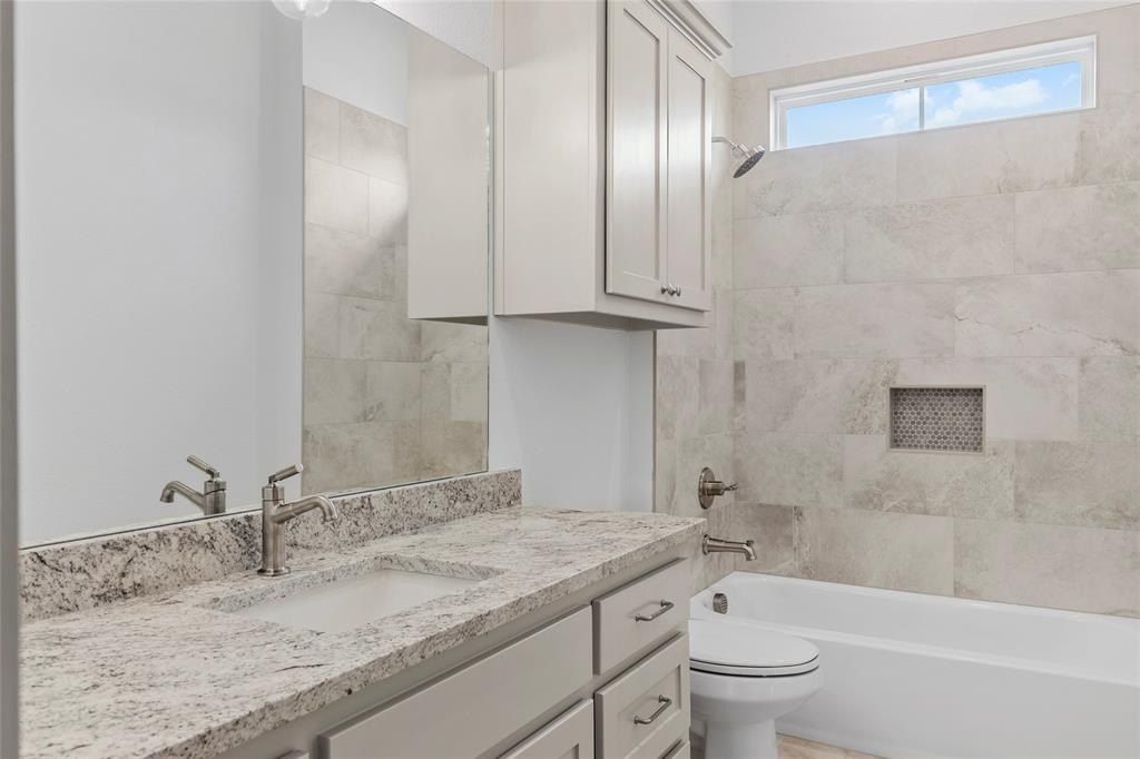 4182 County Road 3216. Lone Oak, TX 75453