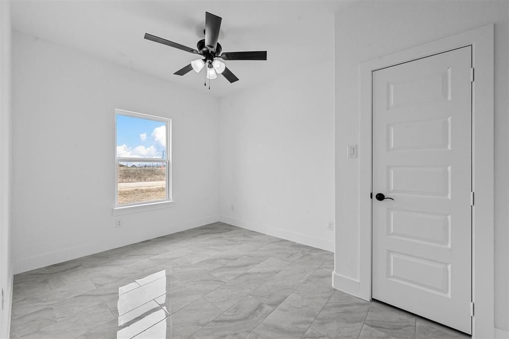 306 Day Drive. Mabank, TX 75147