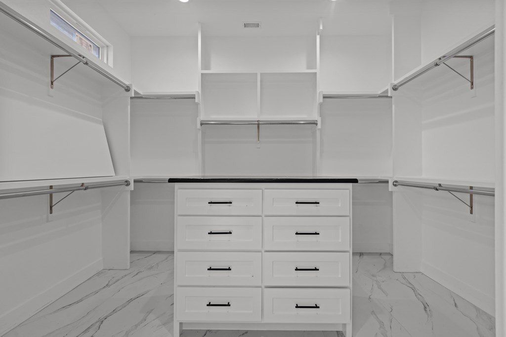 8634 Luz Dr. Odessa, TX 79765