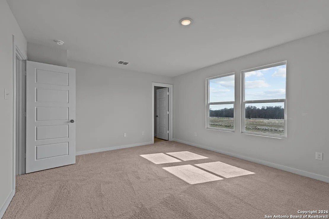 15551 Lonehollow Lake. San Antonio, TX 78253